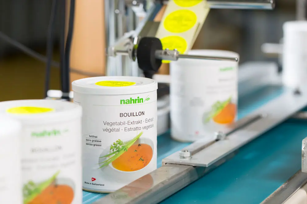Производственная линия Swiss Nahrin с упаковкой продуктов